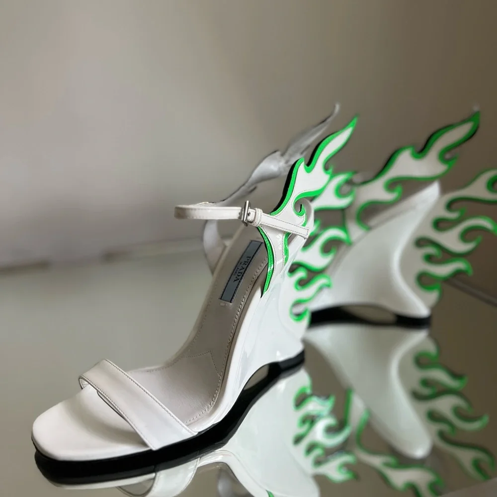 New PRADA Flame Patent-Leather Sandals 36 $1,100 - Picture 13 of 15